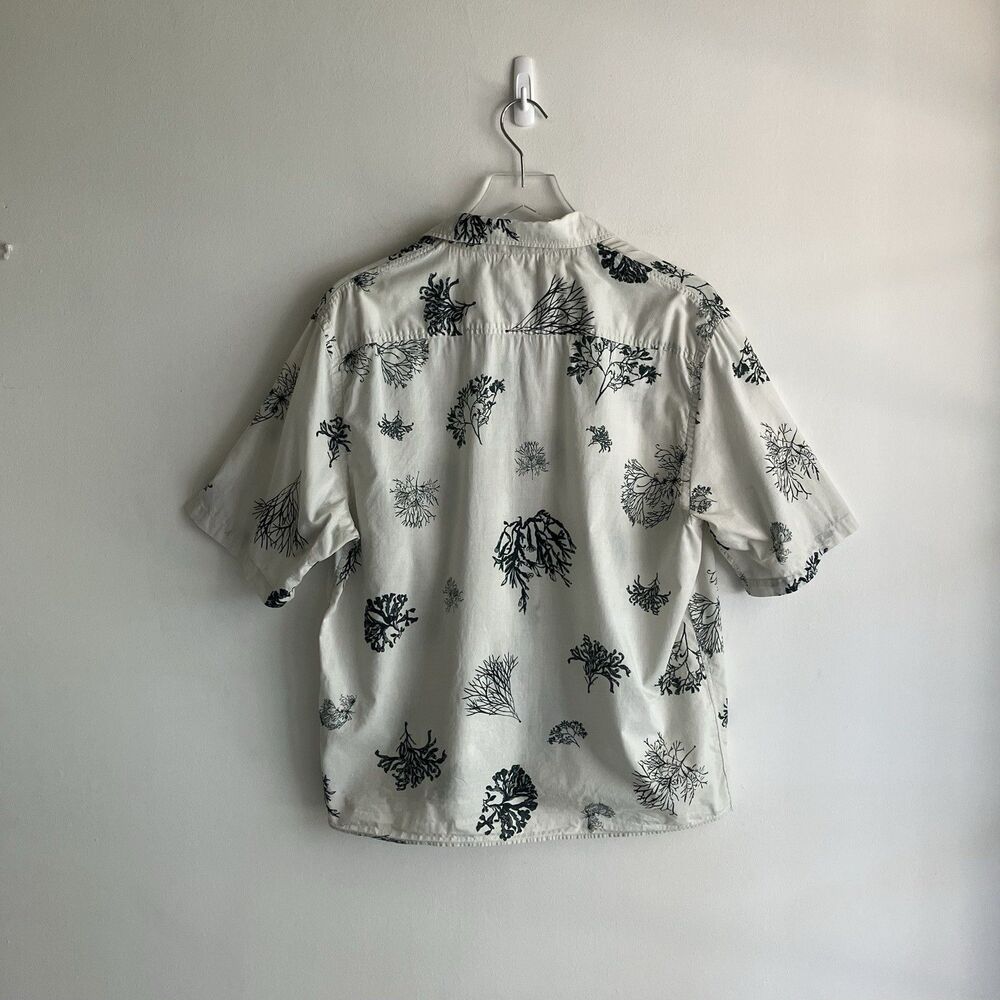 Norse Projects Shirt Size Medium Plant Floral Print Short Sleeve Button Front - Picture 4 of 6